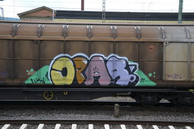 Graffiti Train in Bremen - Photo by sdabfoe - opas
