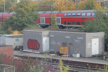 Graffiti Bombing in Hannover - Photo by sdabfoe - moses, topsprayer, tm