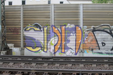 Graffiti Bombing in Hannover - Photo by sdabfoe - slam, tcs