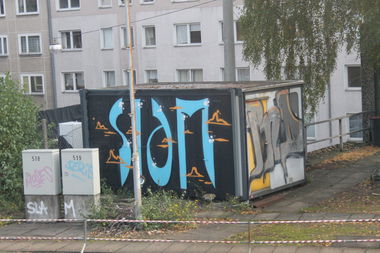 Graffiti Bombing in Hannover - Photo by sdabfoe - slam, tcs