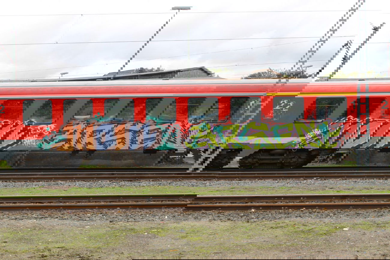Graffiti Train in Kiel - Photo by sdabfoe - moin, arsen (2013)