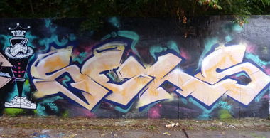 Graffiti Wall - Photo by sexodus - sex