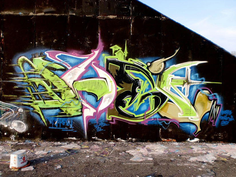 Graffiti Wall in Berlin - Photo by sheik (2012)