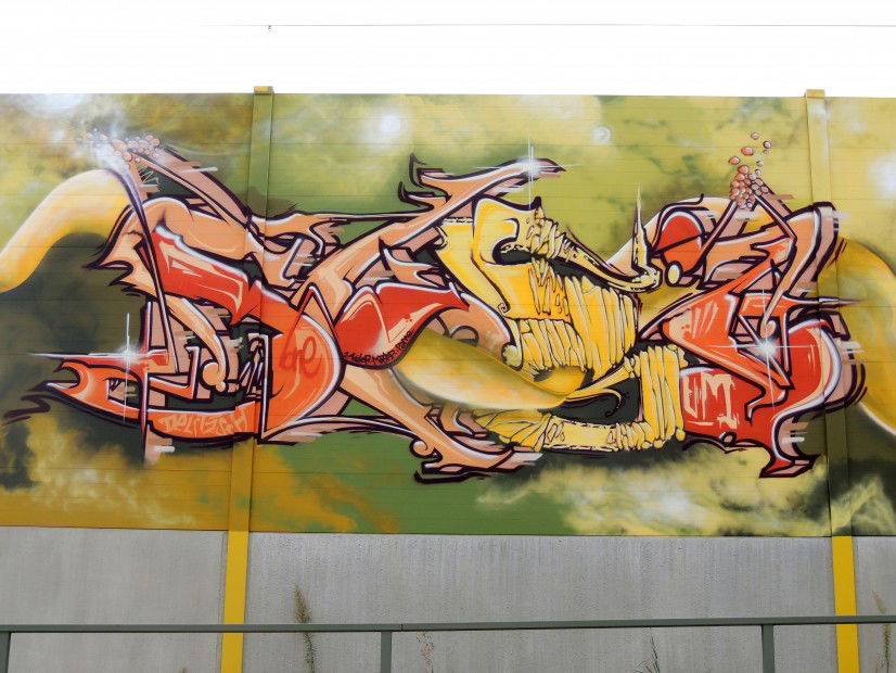Graffiti Wall in Leipzig - Photo by sheik - ROCK, THE, LINE (2012)