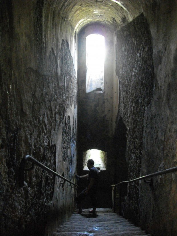 Graffiti Artwork in Brest - Photo by shire_85 (2013)