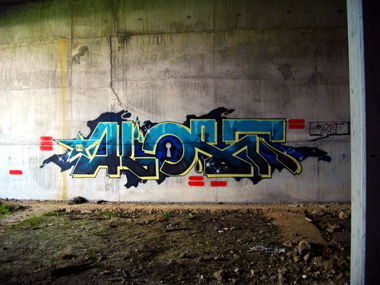 Graffiti Wall in Brest - Photo by shire_85 (2013)