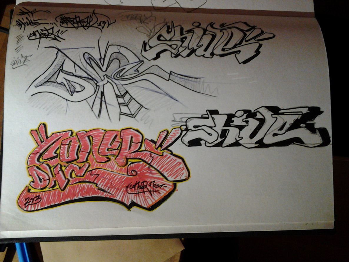 Graffiti Sketch - Photo by shiver