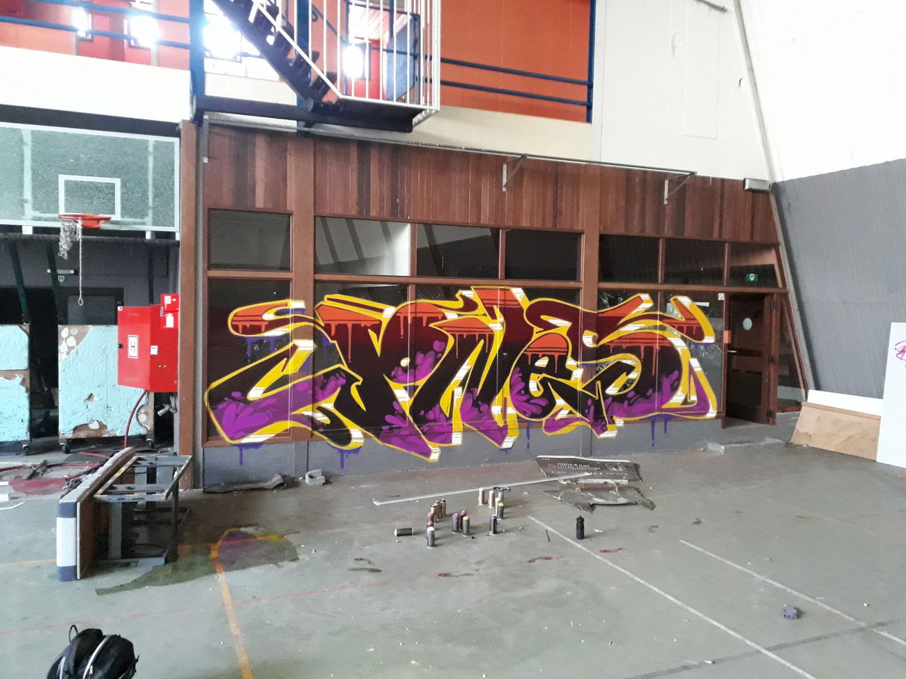 Graffiti Wall - Photo by shiver