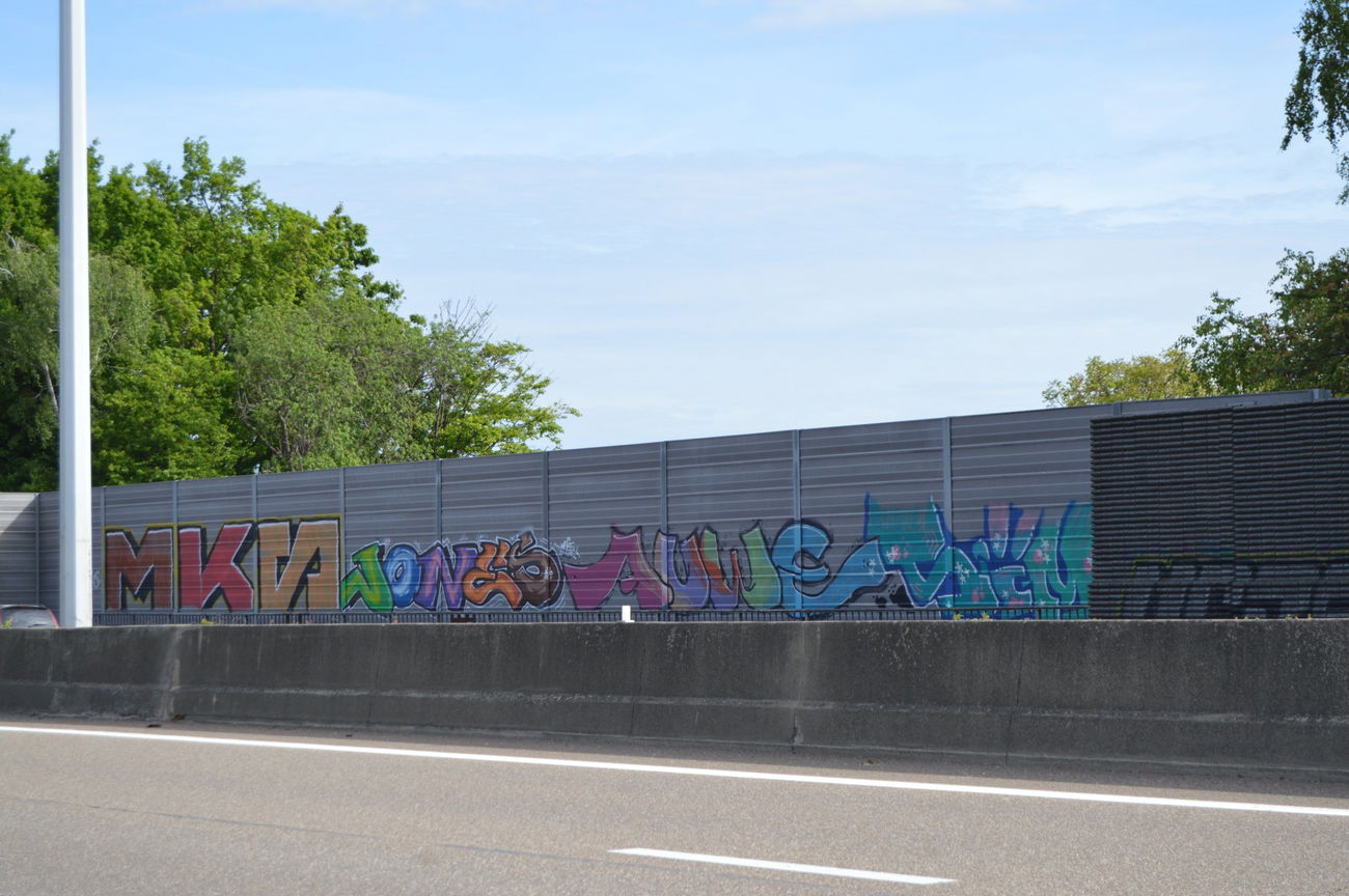 Graffiti Wall - Photo by shiver - jones, belgium, dhc (2017)
