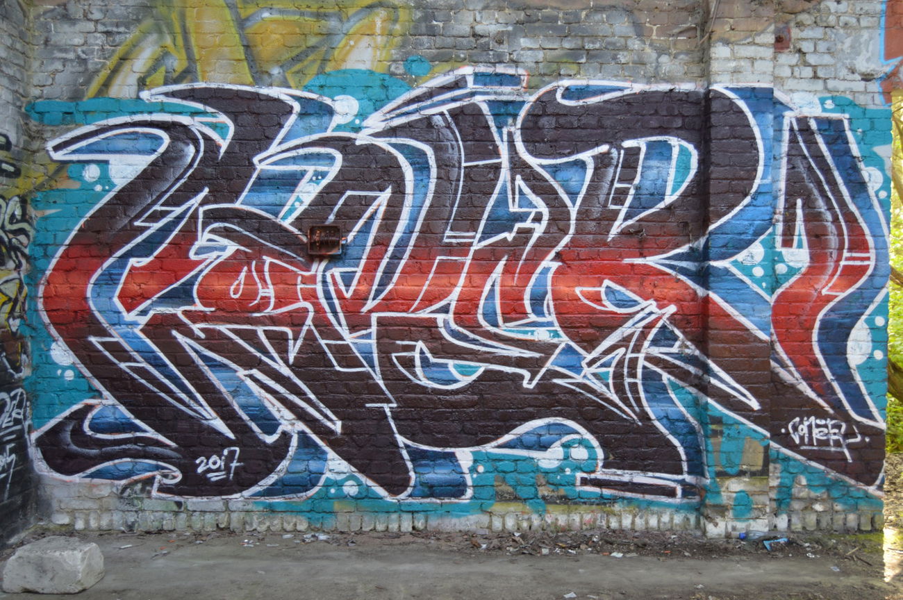 Graffiti in HASSELT - Photo by shiver