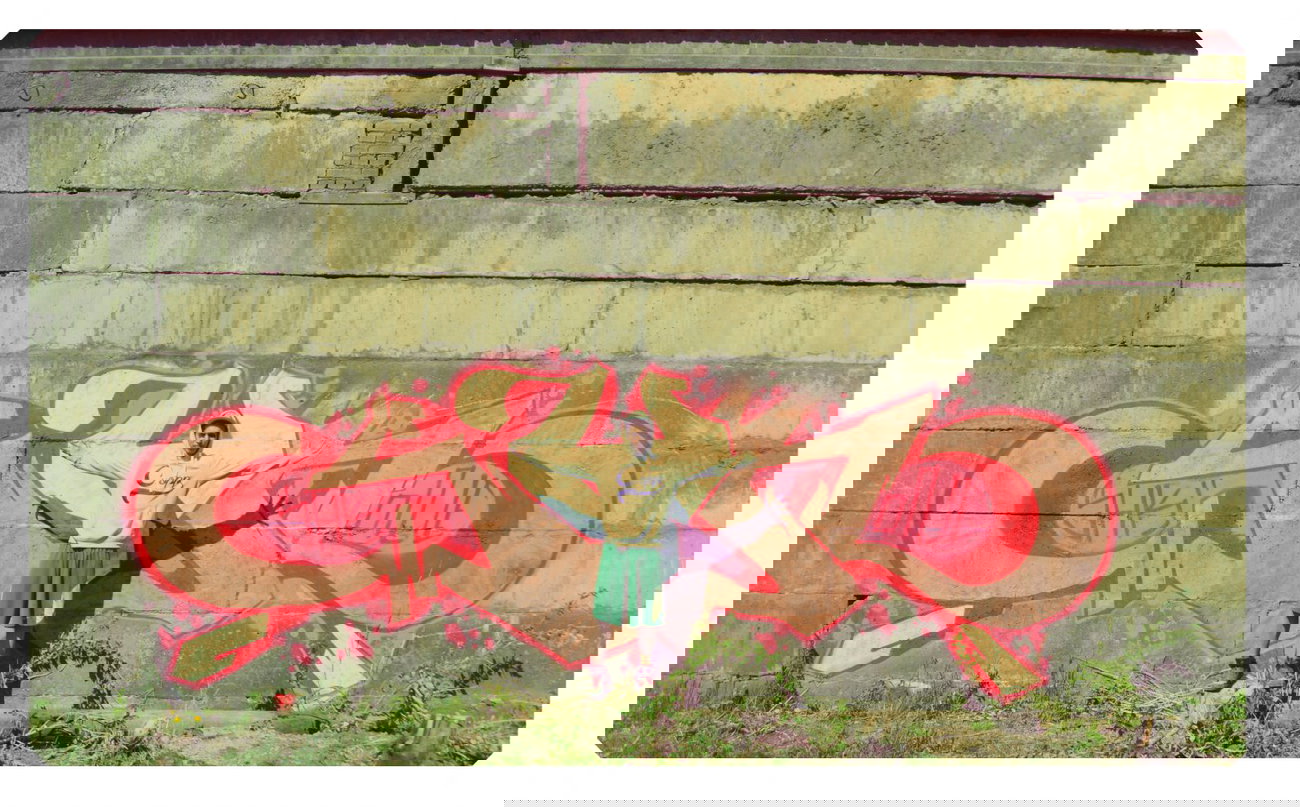 Graffiti Wall - Photo by shkkhs - Shk'er