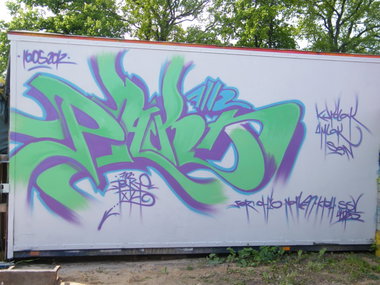 Graffiti Wall in Germany - Photo by siero - Packt7112 (2012)