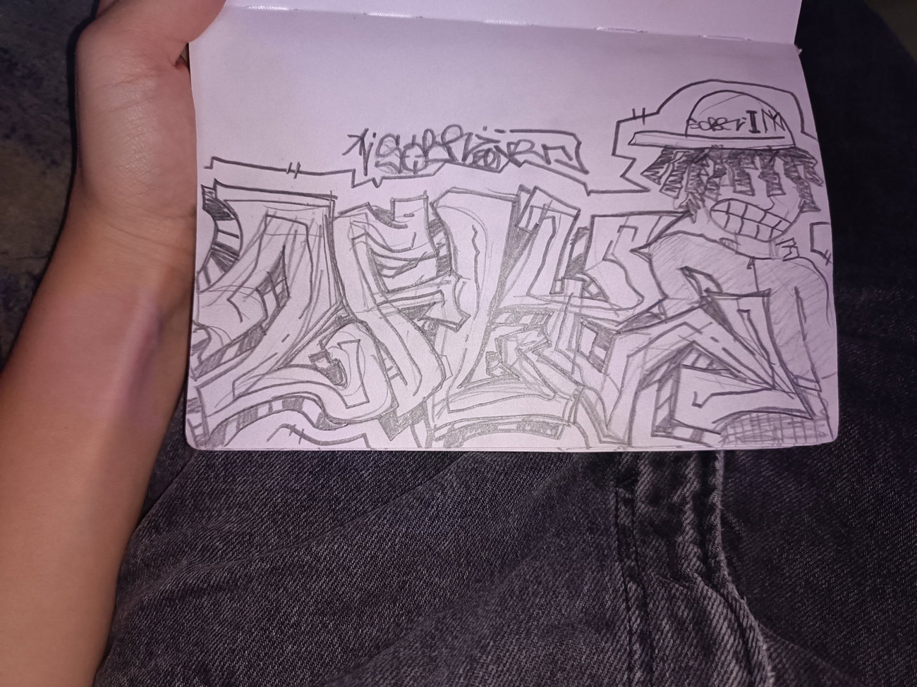 Graffiti Sketch - Photo by silf
