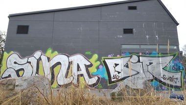 Graffiti Wall in Stockholm - Photo by sina (2016)