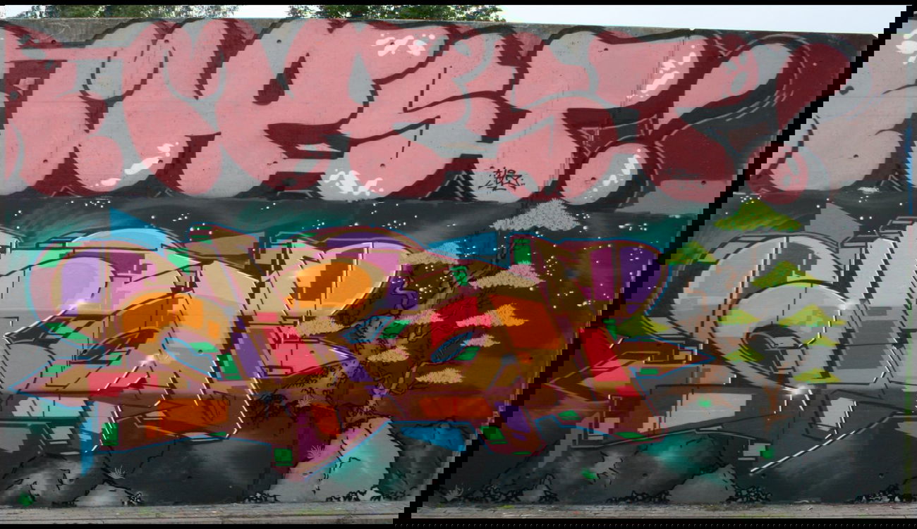 Graffiti Wall in Hamburg - Photo by skion - skion.ole, one, hamburg.organic (2013)