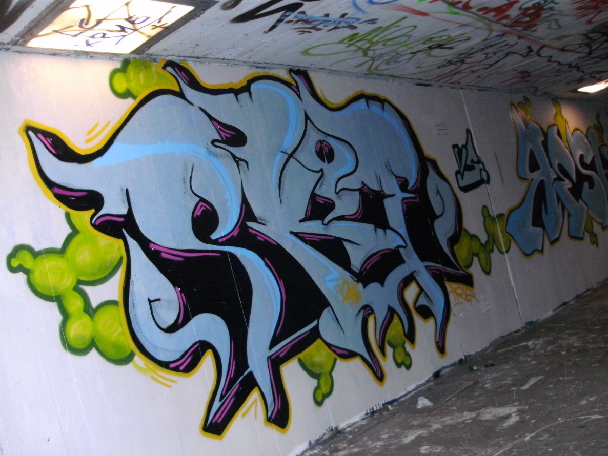 Graffiti Wall - Photo by skoe1 - trier, vs., yiha (2010)