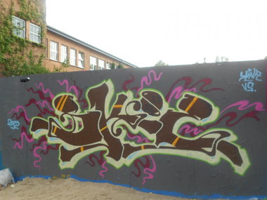 Graffiti Wall - Photo by skoe1 - fulda, yiha, visuals (2012)