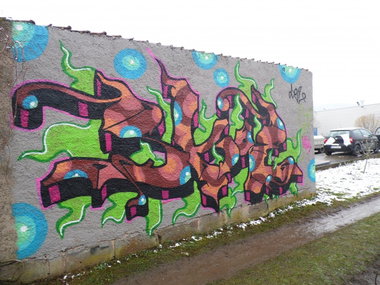 Graffiti Wall - Photo by skoe1 (2014)
