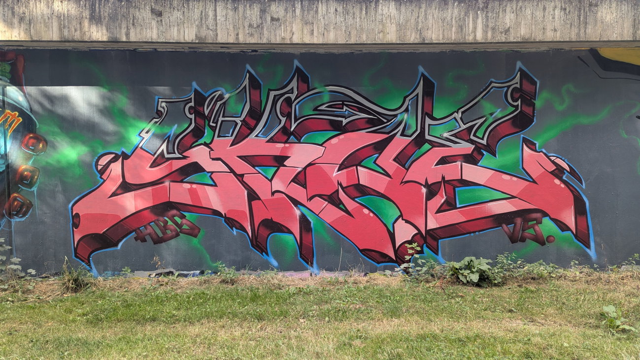 Graffiti Wall - Photo by skoe1 (2026)