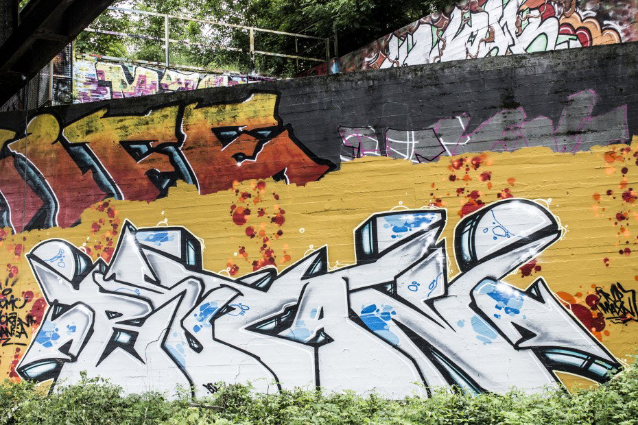 Graffiti Wall in Dortmund - Photo by skordi - Butan, Hansa, crew (2013)