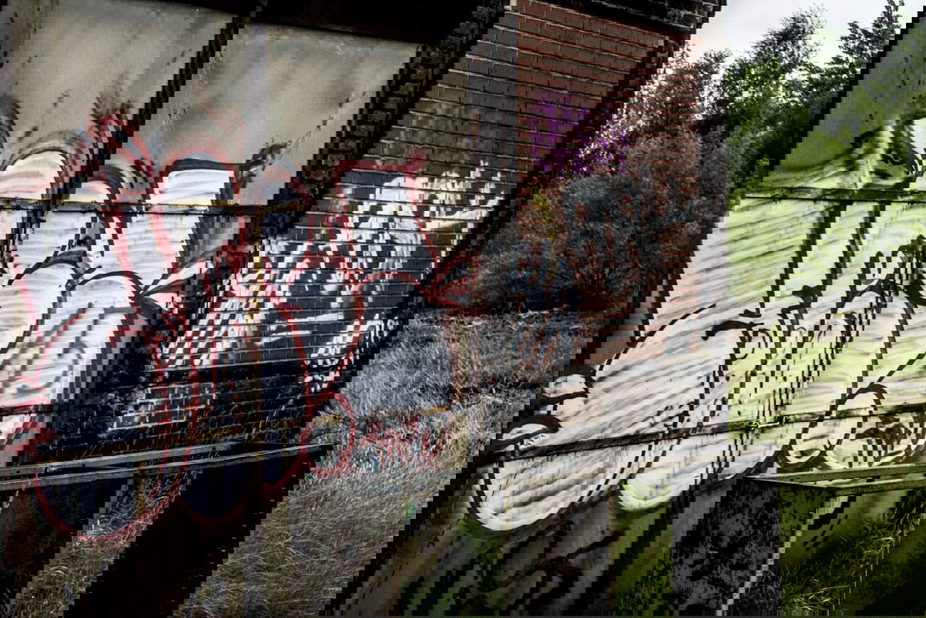 Graffiti Bombing in Dortmund - Photo by skordi - Herz, T-up, Throwup (2012)