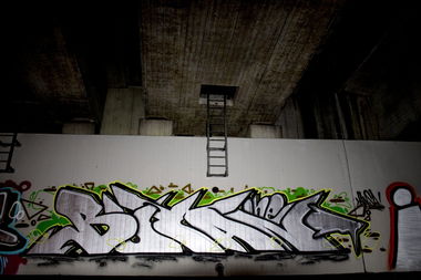 Graffiti Bombing in Dortmund - Photo by skordi - Butan, Butanone, Butansucht (2014)