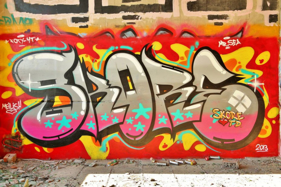 Graffiti Wall - Photo by skore (2013)