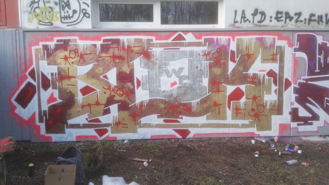Graffiti Wall in Oldenburg - Photo by skroten - Blok, FWC (2015)