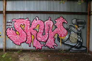 Graffiti Wall in Warsaw - Photo by skuha - skuha, ahnl, zps (2013)