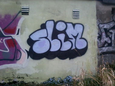 Graffiti Wall - Photo by slimshady410 - slim, one, tbc (2013)