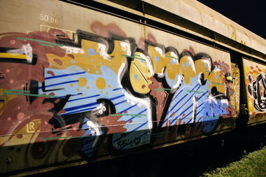 Graffiti Train - Photo by smOkers3 - koms (2014)