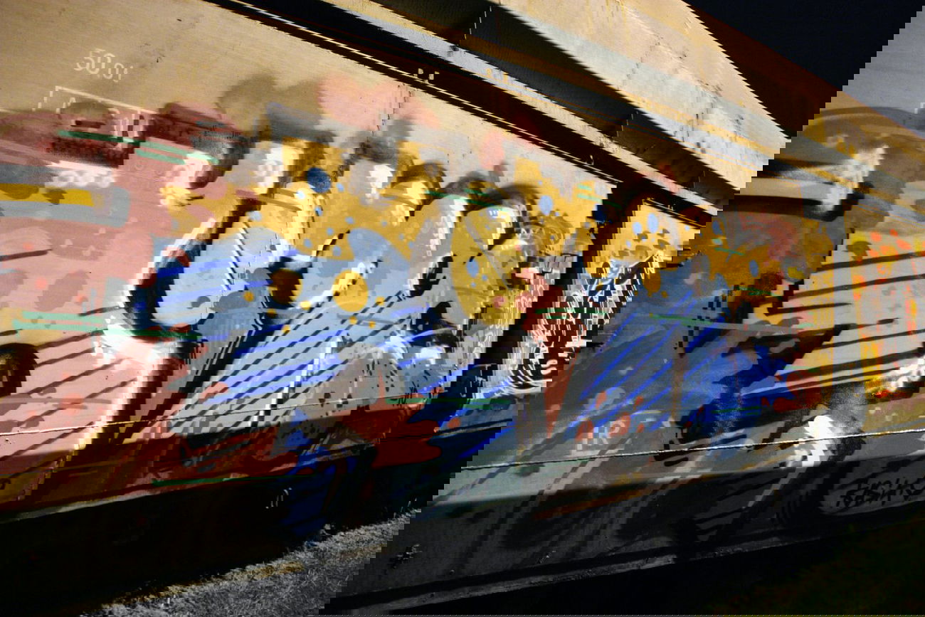 Graffiti Train - Photo by smOkers3 - koms (2014)