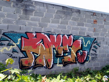 Graffiti Wall - Photo by smOkers3