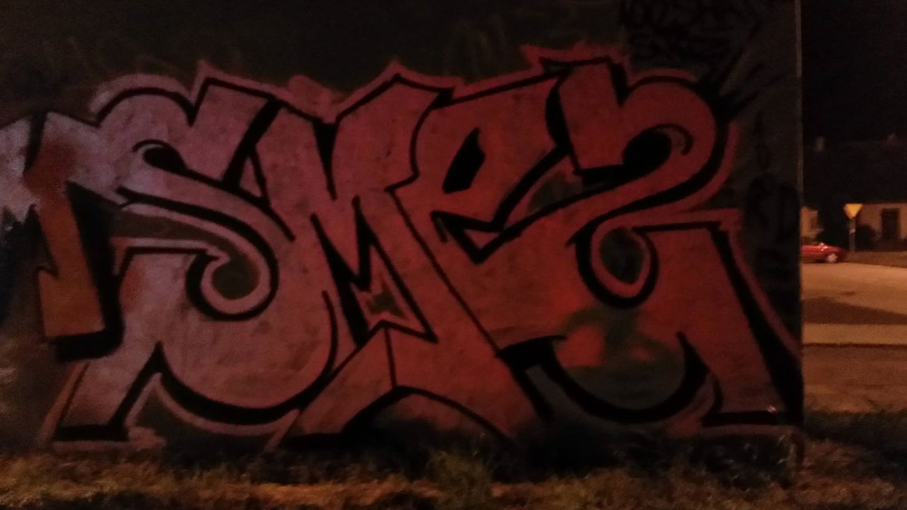 Graffiti Wall - Photo by smez