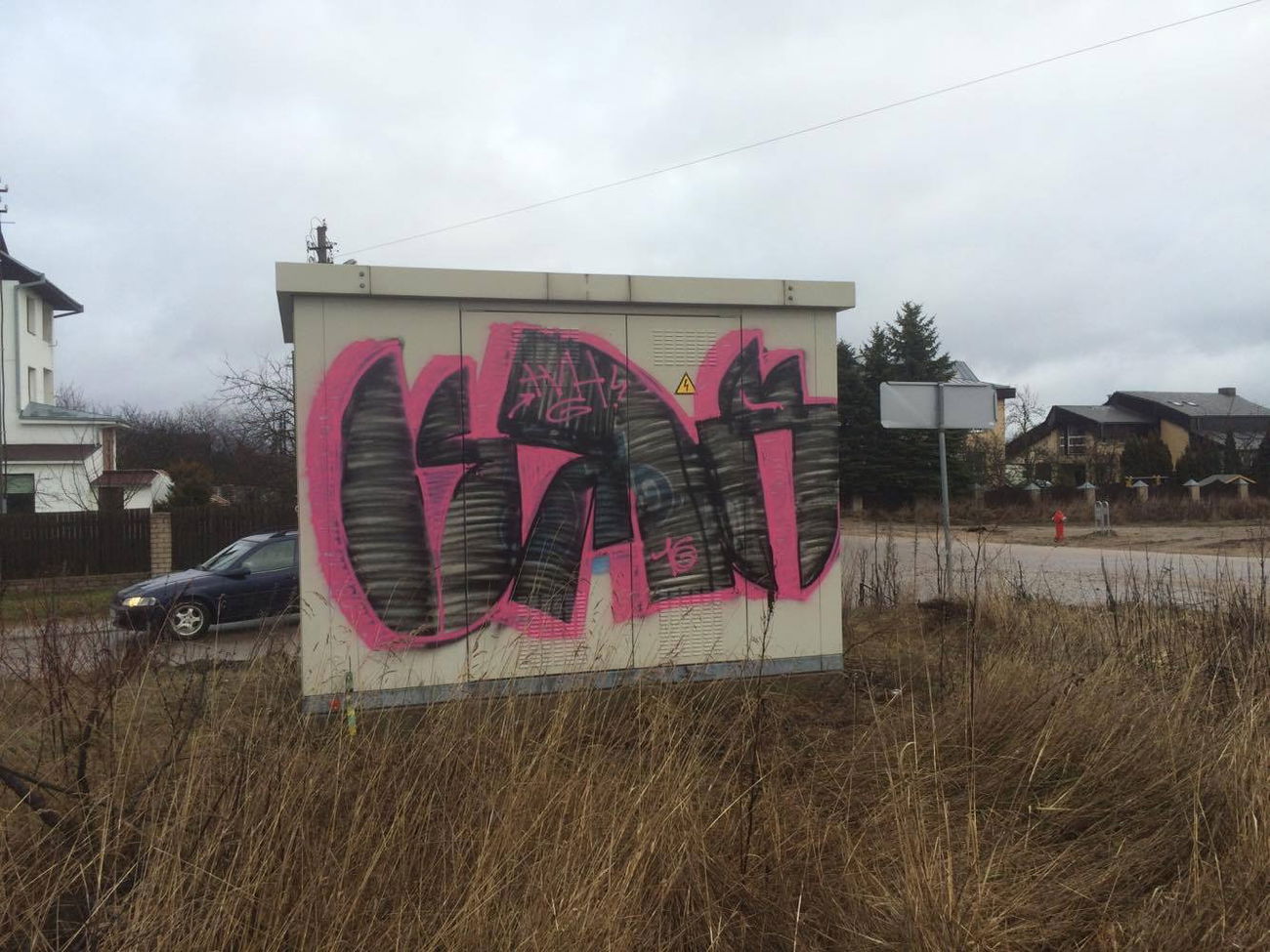 Graffiti Bombing - Photo by smh1 - vh, smh (2015)