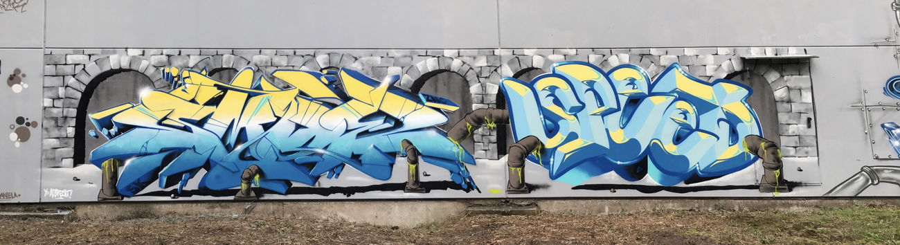 Graffiti Wall - Photo by smoe