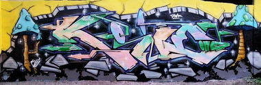 Graffiti Wall - Photo by smokealot - koile