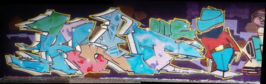 Graffiti Wall - Photo by smokealot - klio