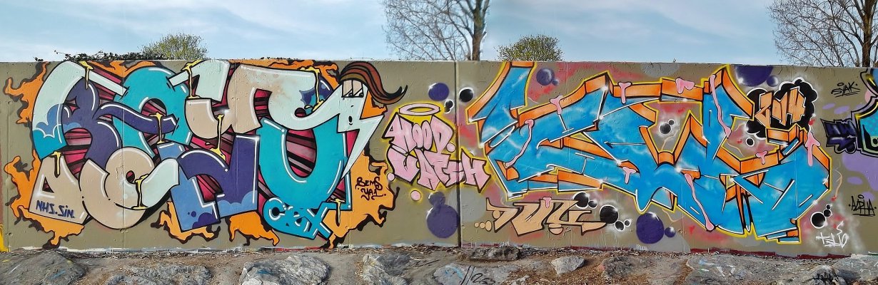 Graffiti Wall - Photo by smokealot - rayo, klio, luzern