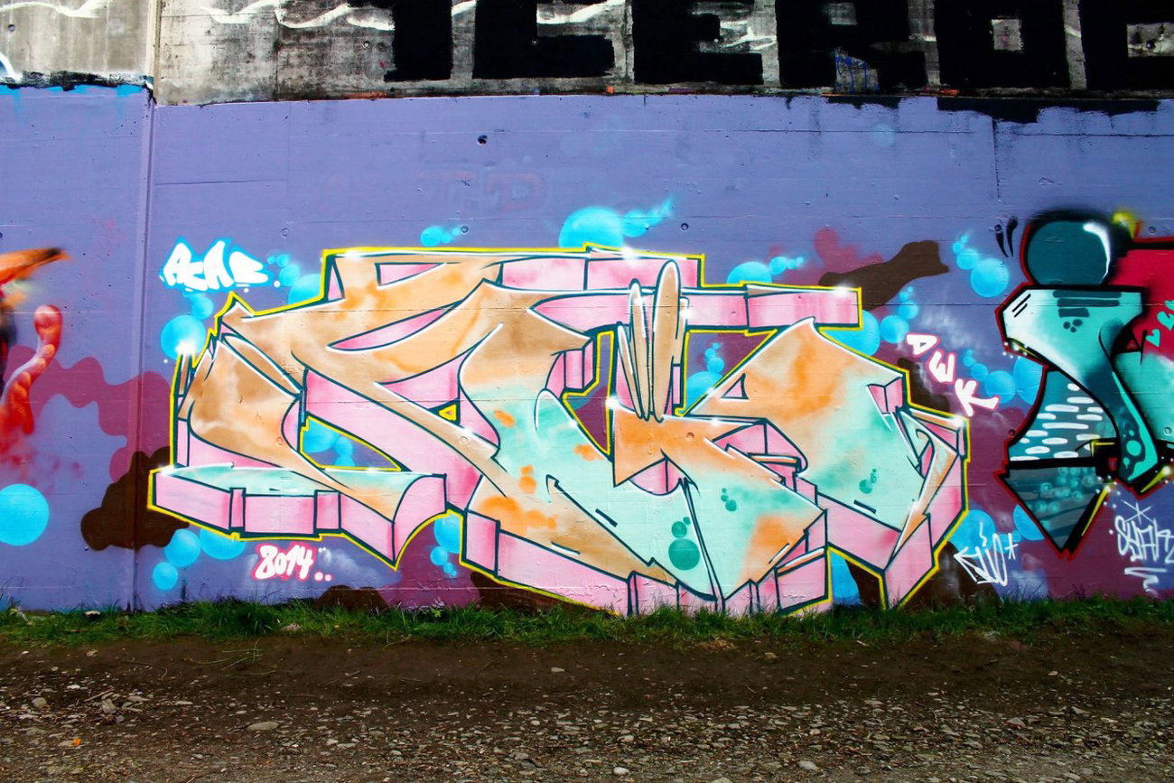 Graffiti Wall - Photo by smokealot