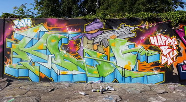 Graffiti Wall - Photo by smokealot - klio