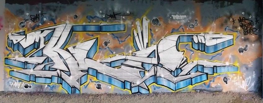 Graffiti Wall - Photo by smokealot - klio