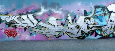Graffiti Wall - Photo by smokealot - klio