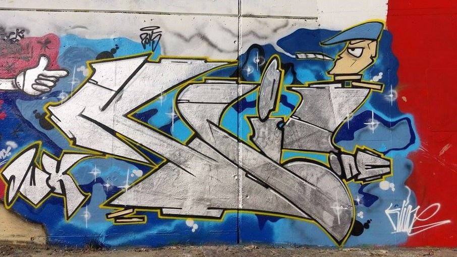 Graffiti Wall - Photo by smokealot - klio