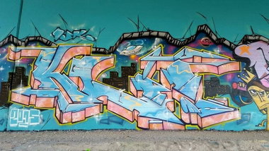 Graffiti Wall - Photo by smokealot - klio