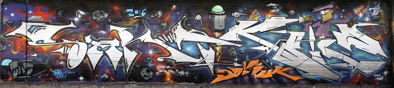 Graffiti Wall - Photo by smokealot - sart, koile