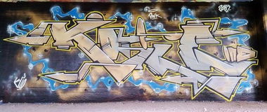 Graffiti Wall - Photo by smokealot - koile, klio