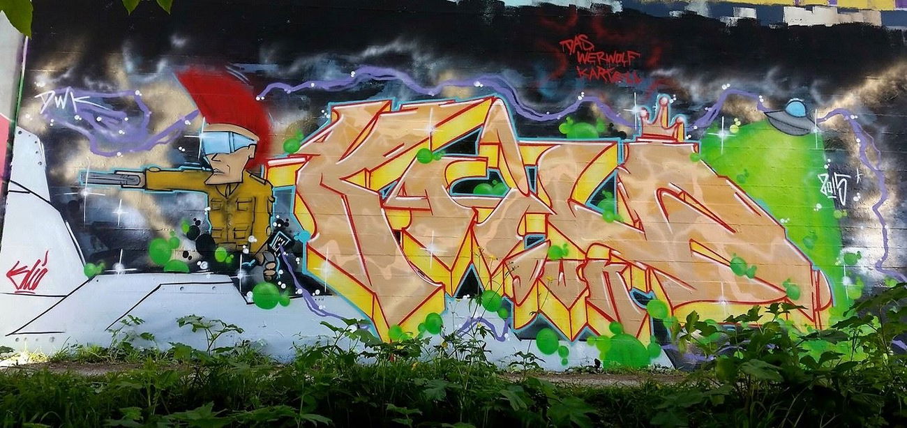 Graffiti Wall - Photo by smokealot - koile, klio