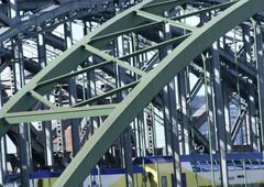 Graffiti Wall in HAMBURG - Photo by snaqq - moses, regie, demo