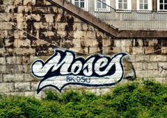 Graffiti Wall in HAMBURG - Photo by snaqq - moses, bk, dsu